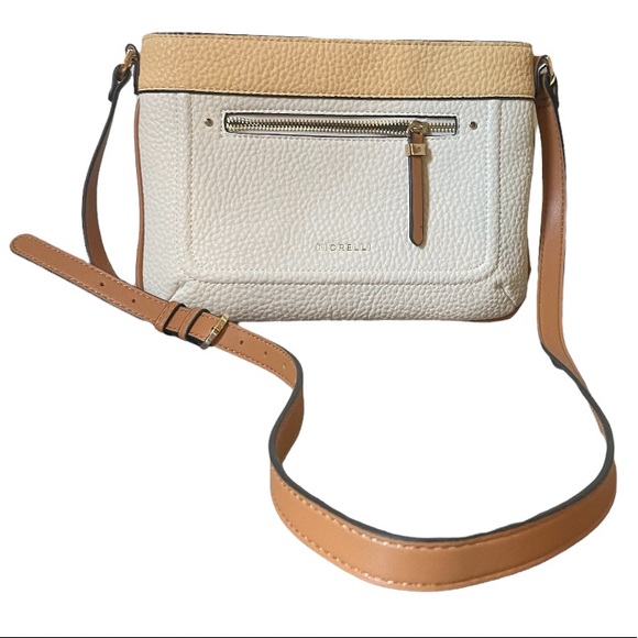 Giorgio Fiorelli Handbags - FIORELLI PURSE brand new! Never worn!